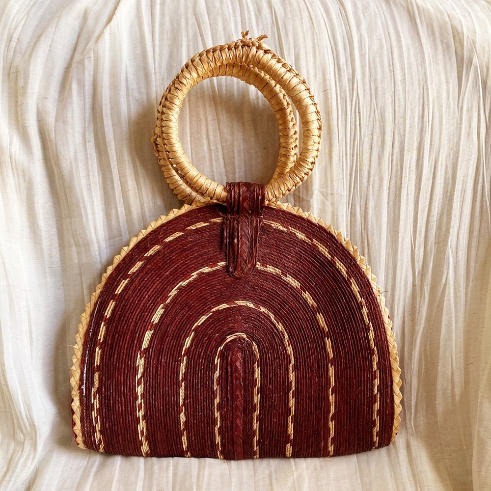 Straw tote bag